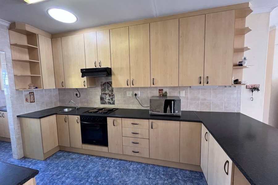 To Let 3 Bedroom Property for Rent in Soneike Western Cape